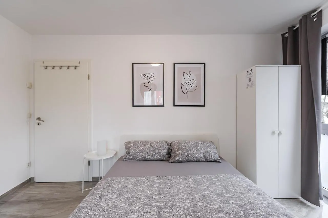 Apartments Colonia Germania